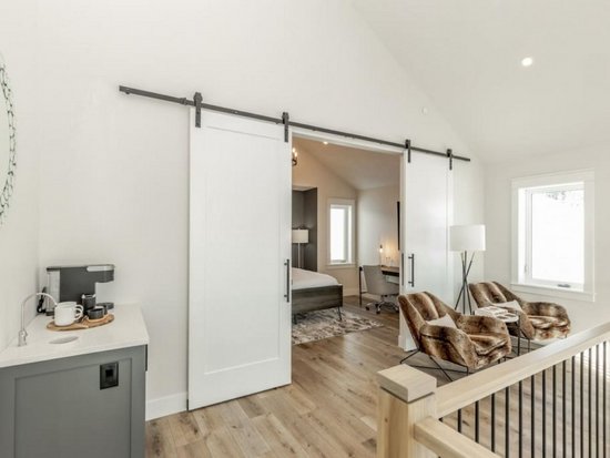 Big White 4 Bedroom Accommodation - The White Pearl - #4658