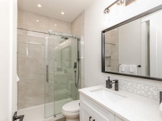 Big White 4 Bedroom Accommodation - The White Pearl - #4658