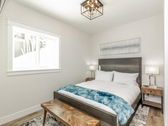 Big White 4 Bedroom Accommodation - The White Pearl - #4658