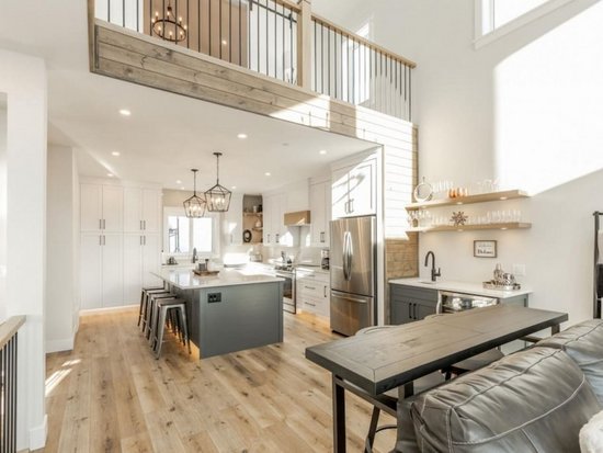 Big White 4 Bedroom Accommodation - The White Pearl - #4658