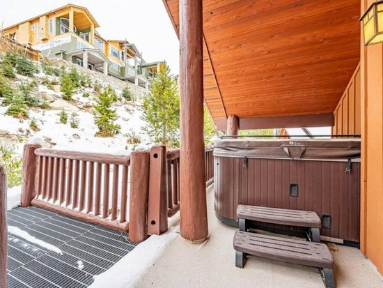 Big White 4 Bedroom Accommodation - Trappers Lodge - #4659