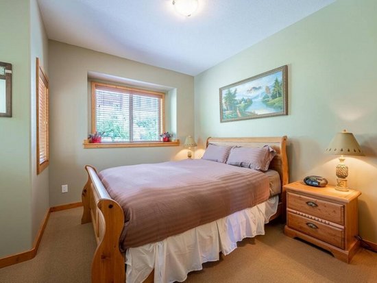 Big White 4 Bedroom Accommodation - Bear's Paw - #4660