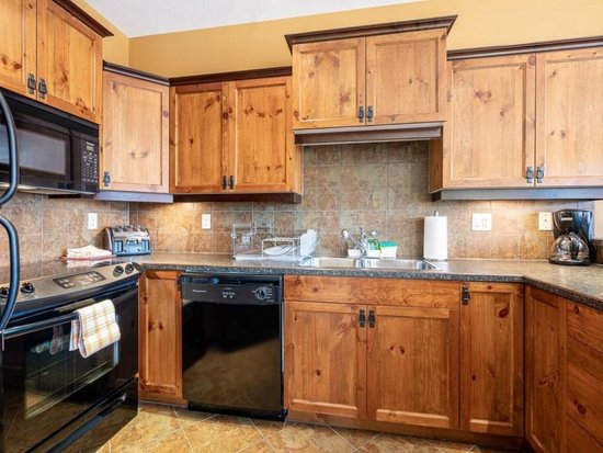 Big White 4 Bedroom Accommodation - Bear's Paw - #4660