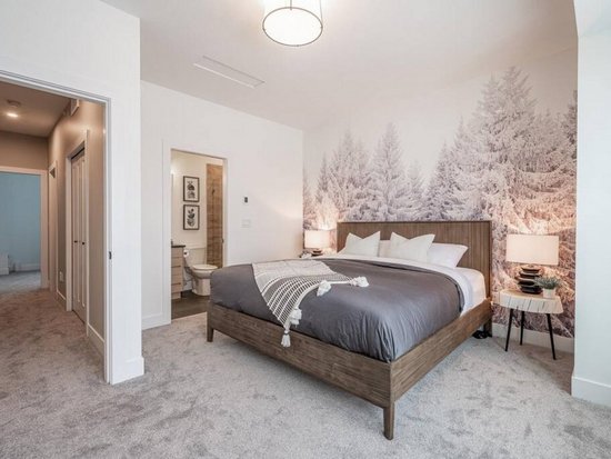 Big White 3 Bedroom Accommodation - Grizzly Ridge Trail - #4661