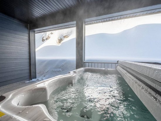 Big White 3 Bedroom Accommodation - Grizzly Ridge Trail - #4661