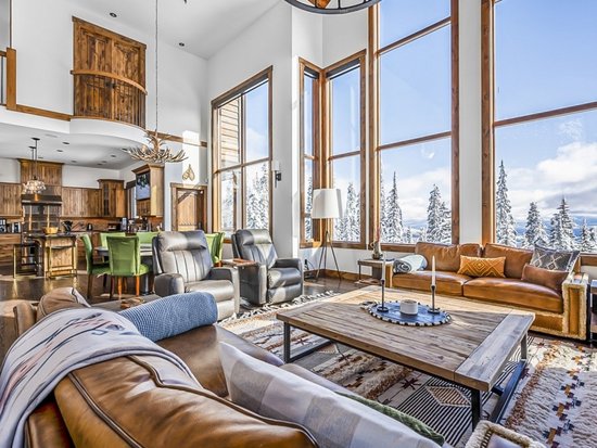 Big White 5 Bedroom Accommodation - Inuksuk Lodge - #4662