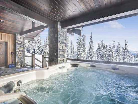 Big White 5 Bedroom Accommodation - Inuksuk Lodge - #4662