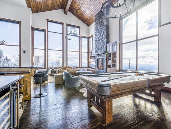 Big White 5 Bedroom Accommodation - Inuksuk Lodge - #4662