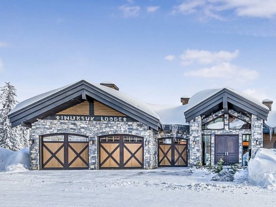 Big White 5 Bedroom Accommodation - Inuksuk Lodge - #4662