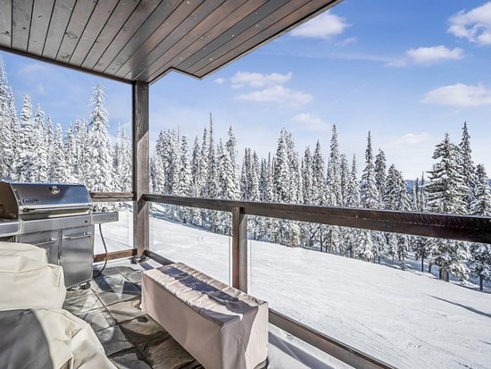 Big White 5 Bedroom Accommodation - Inuksuk Lodge - #4662