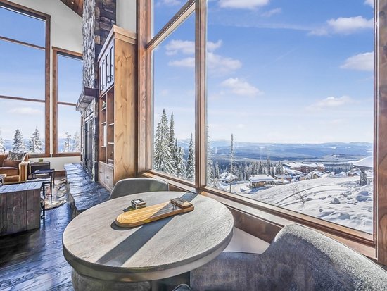 Big White 5 Bedroom Accommodation - Inuksuk Lodge - #4662