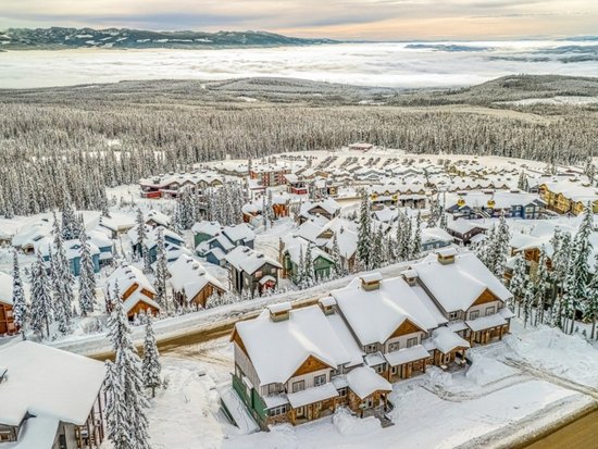 Big White 4 Bedroom Accommodation - Towering Pines - #4663