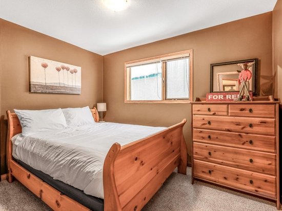 Big White 5 Bedroom Accommodation - Fresh Tracks Retreat - #4665