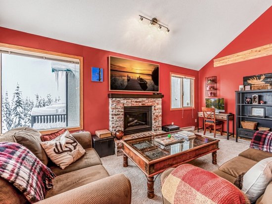 Big White 5 Bedroom Accommodation - Fresh Tracks Retreat - #4665