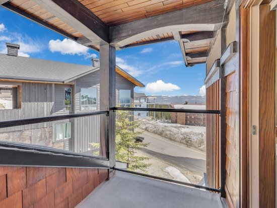 Big White 4 Bedroom Accommodation - Snow Therapy - #4666