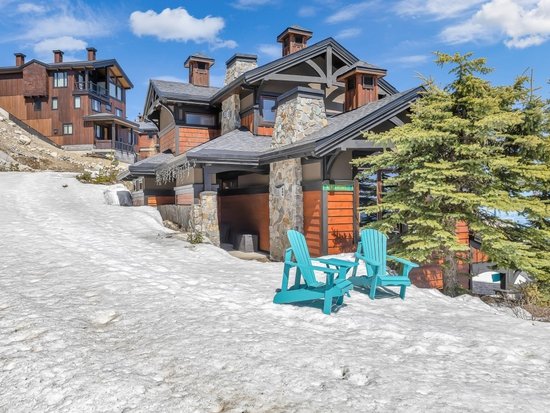 Big White 4 Bedroom Accommodation - Snow Therapy - #4666