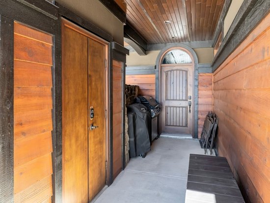 Big White 4 Bedroom Accommodation - Snow Therapy - #4666