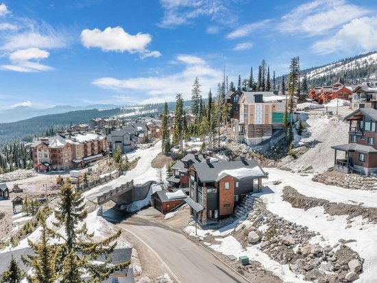 Big White 4 Bedroom Accommodation - Snow Therapy - #4666