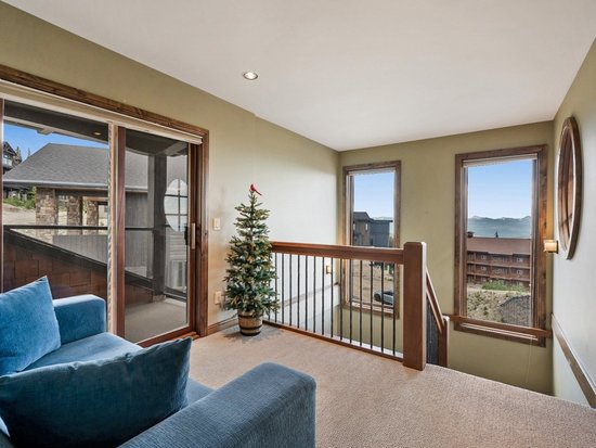 Big White 4 Bedroom Accommodation - Snow Therapy - #4666