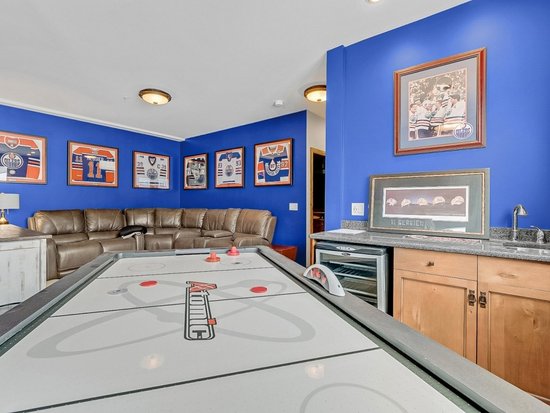 Big White 4 Bedroom Accommodation - Snow Therapy - #4666