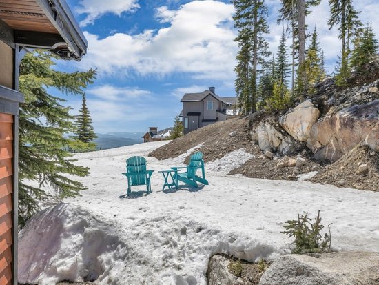 Big White 4 Bedroom Accommodation - Snow Therapy - #4666