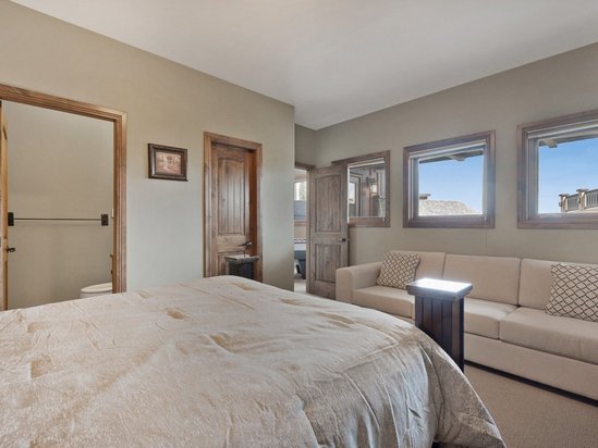 Big White 4 Bedroom Accommodation - Snow Therapy - #4666