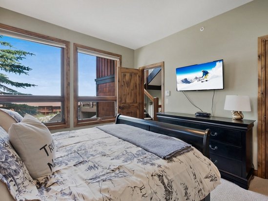 Big White 4 Bedroom Accommodation - Snow Therapy - #4666