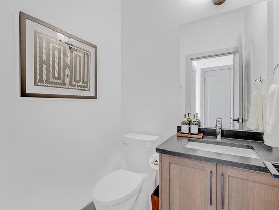 Big White 5 Bedroom Accommodation - Grizzly Ridge Trail - #4670