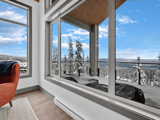 Big White 5 Bedroom Accommodation - Grizzly Ridge Trail - #4670