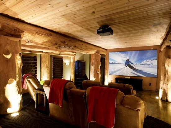 Big White 4 Bedroom Accommodation - White Spirit Lodge - #4671