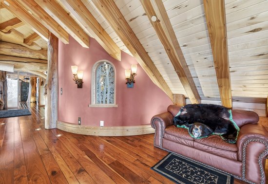 Big White 4 Bedroom Accommodation - White Spirit Lodge - #4671