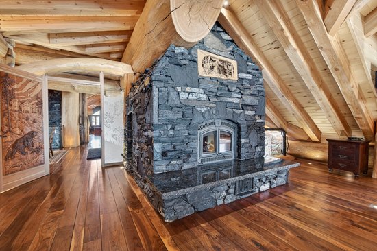 Big White 4 Bedroom Accommodation - White Spirit Lodge - #4671