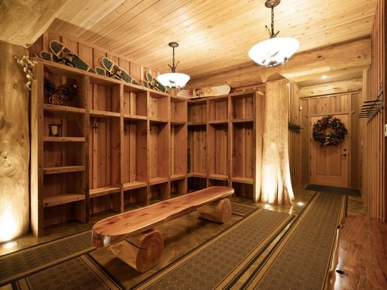 Big White 4 Bedroom Accommodation - White Spirit Lodge - #4671