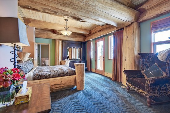 Big White 4 Bedroom Accommodation - White Spirit Lodge - #4671