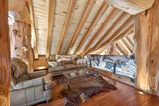 Big White 4 Bedroom Accommodation - White Spirit Lodge - #4671