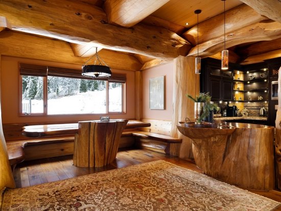 Big White 4 Bedroom Accommodation - White Spirit Lodge - #4671