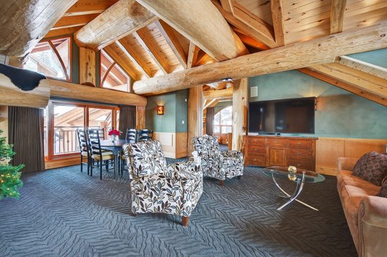Big White 4 Bedroom Accommodation - White Spirit Lodge - #4671
