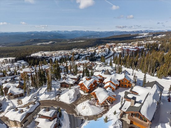 Big White 4 Bedroom Accommodation - White Spirit Lodge - #4671