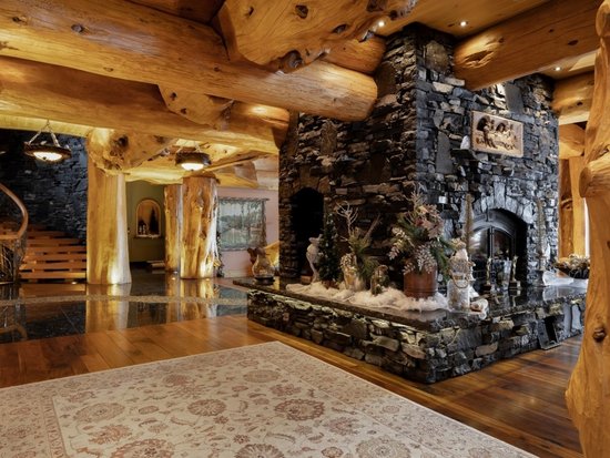 Big White 4 Bedroom Accommodation - White Spirit Lodge - #4671