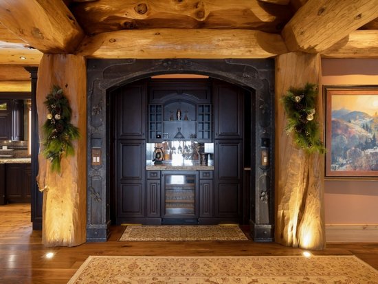 Big White 4 Bedroom Accommodation - White Spirit Lodge - #4671