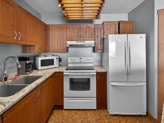 Big White 3 Bedroom Accommodation - Moguls - #4679