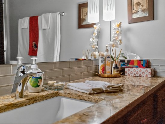 Big White 3 Bedroom Accommodation - Moguls - #4679