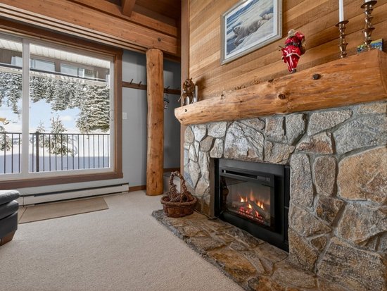 Big White 3 Bedroom Accommodation - Moguls - #4679