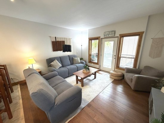 Osoyoos 2 Bedroom Accommodation - Casa Del Mila Oro Resort - #4684