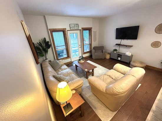 Osoyoos 2 Bedroom Accommodation - Casa Del Mila Oro Resort - #4684