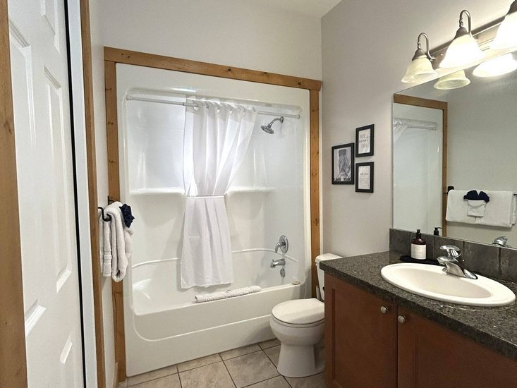 Osoyoos 2 Bedroom Accommodation - Casa Del Mila Oro Resort - #4684