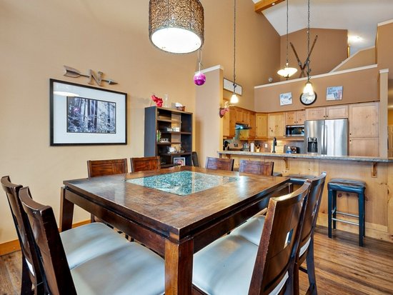 Big White 4 Bedroom Accommodation - Blackrock - #4686