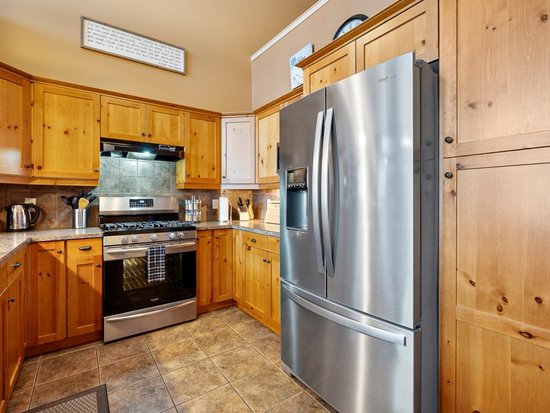 Big White 4 Bedroom Accommodation - Blackrock - #4686