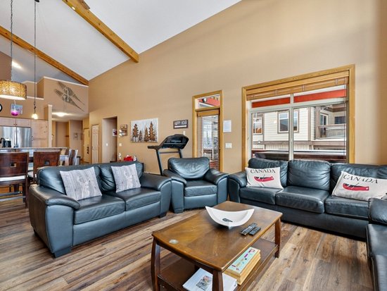 Big White 4 Bedroom Accommodation - Blackrock - #4686