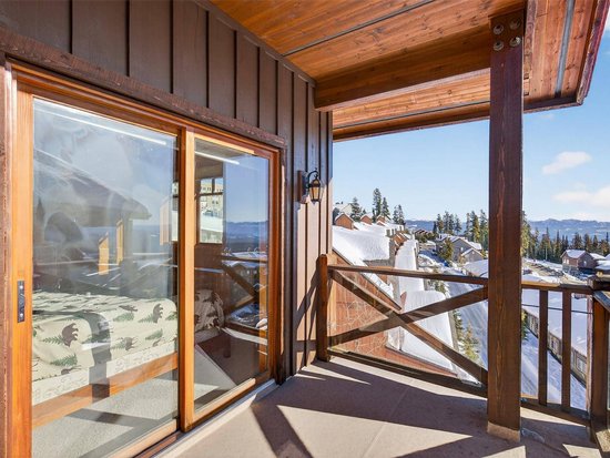 Big White 4 Bedroom Accommodation - North - #4692